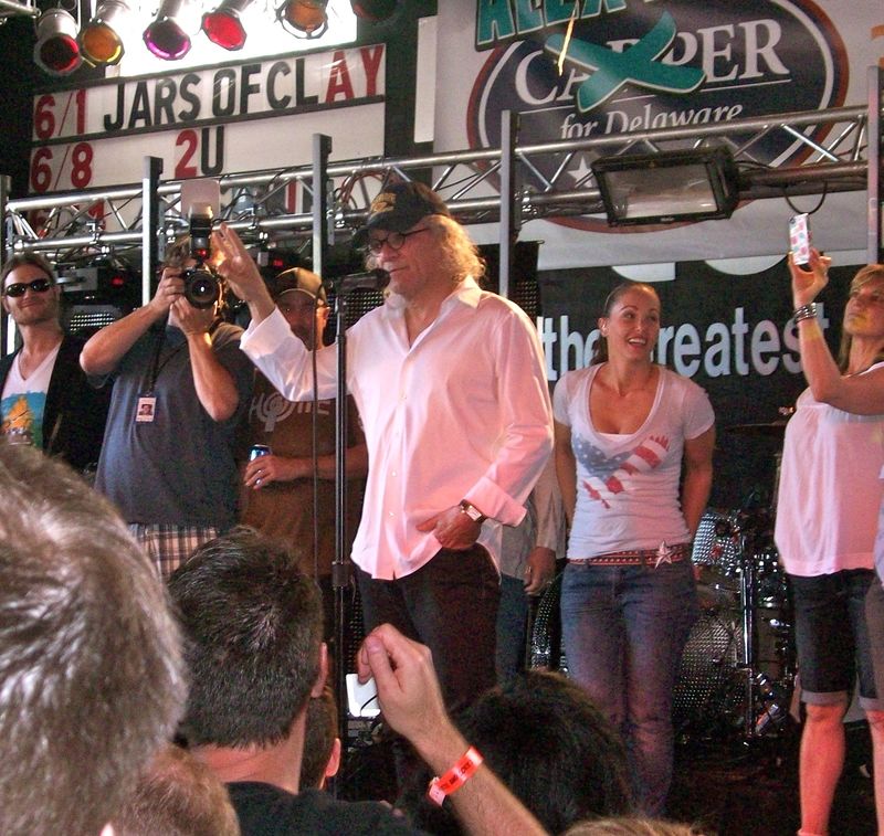 Pires announces candidacy at Bottle and Cork Cape Gazette